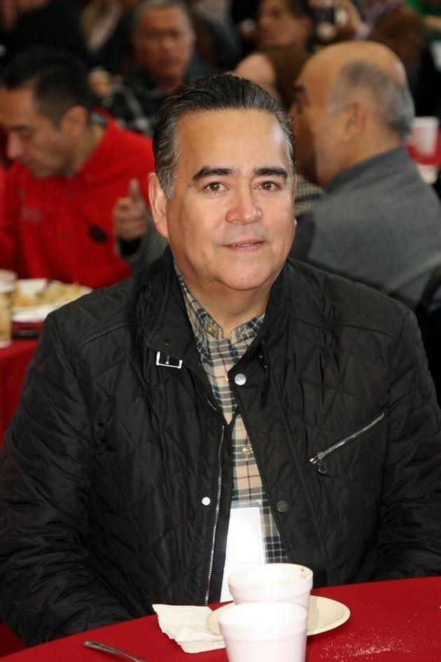 Roberto González