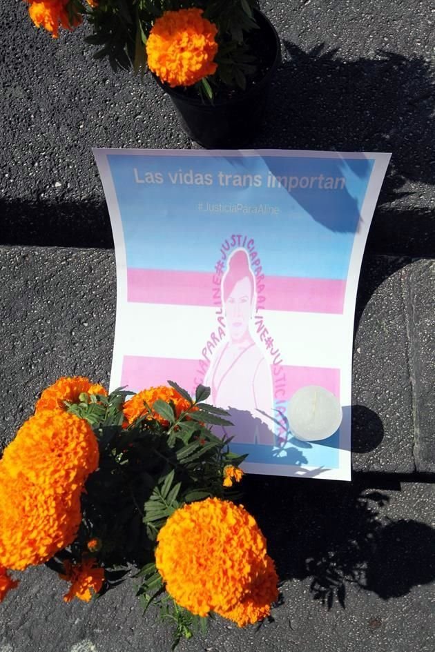 A través de colectas y donaciones, las promoventes de la Tianguis Disidente han impulsado la creación de un memorial que funcione como recordatorio a la deuda histórica que se tiene con la comunidad.