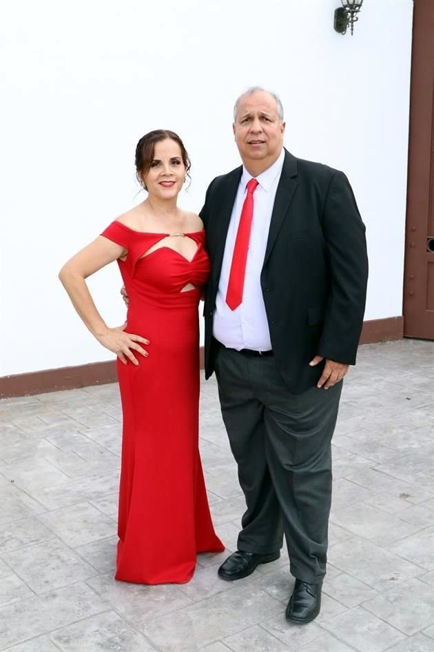 Irma Cruz y Héctor González