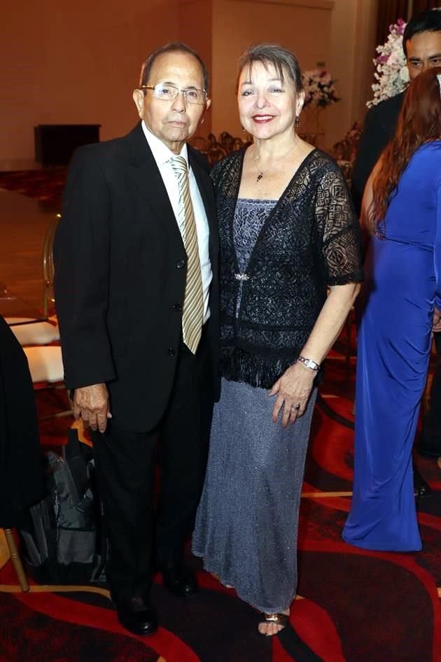 Raúl Velazco y María Cristina González
