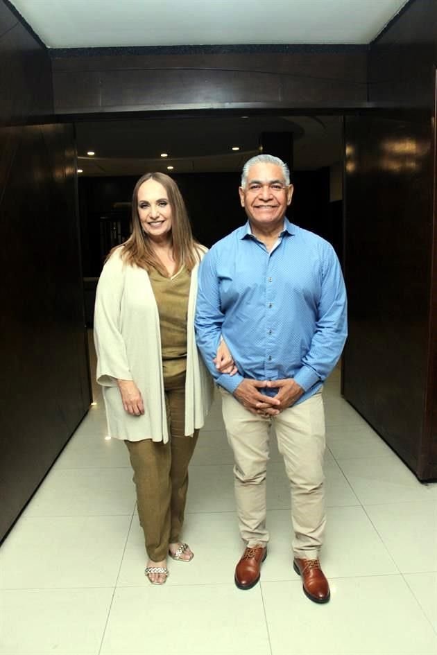 Laura Meza y Alberto Enriquez