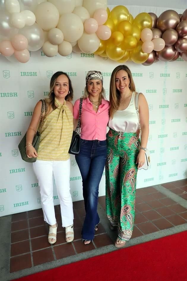 Emily Boss, Monserrat Maturana y María Elena Cepeda