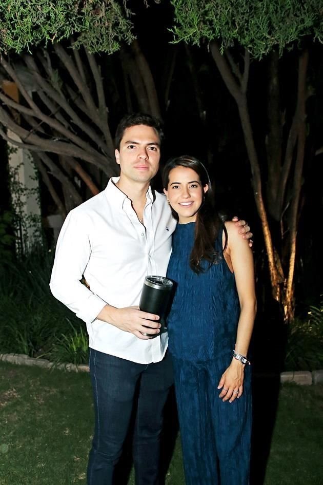 Rafael Fernández y Mariana Castro