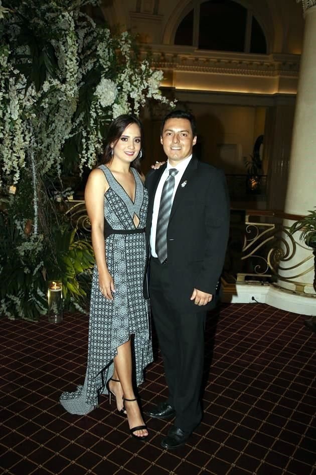 María Fernanda Marrufo y Ernesto Agiular