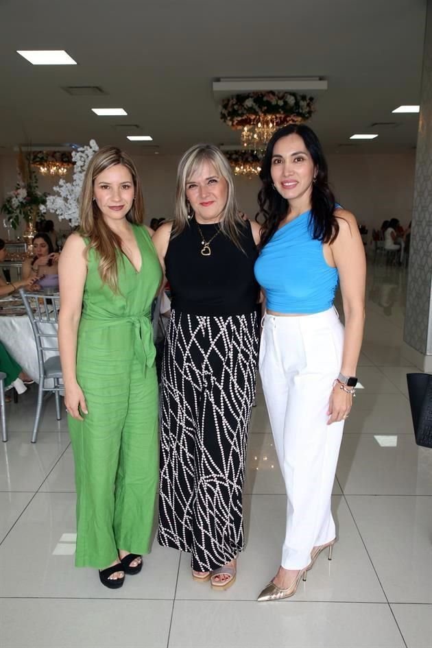 Laura Perches, Coco Alanís y María Magaña