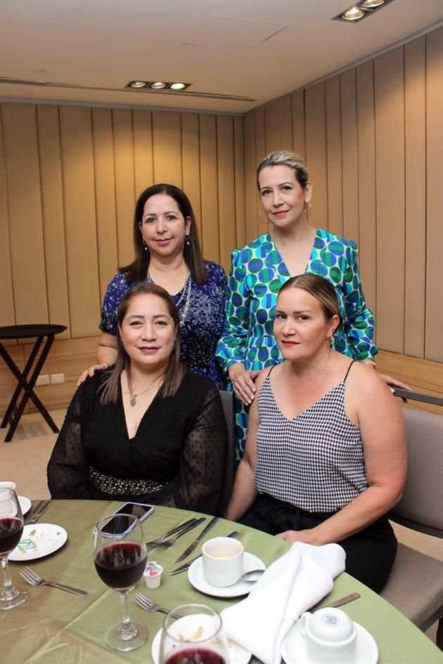 Paty Juárez, María Angélica Rivera, Lorena de Barboza y Lorraine Fredrick