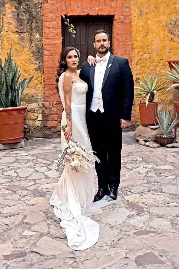 Jessica Paulina Delgadillo Siordia y Agustín Carlos Basave Alanís 