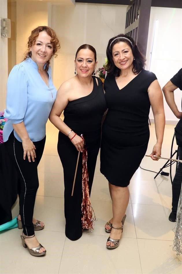 Diana González, Eusebia González y Hortencia González