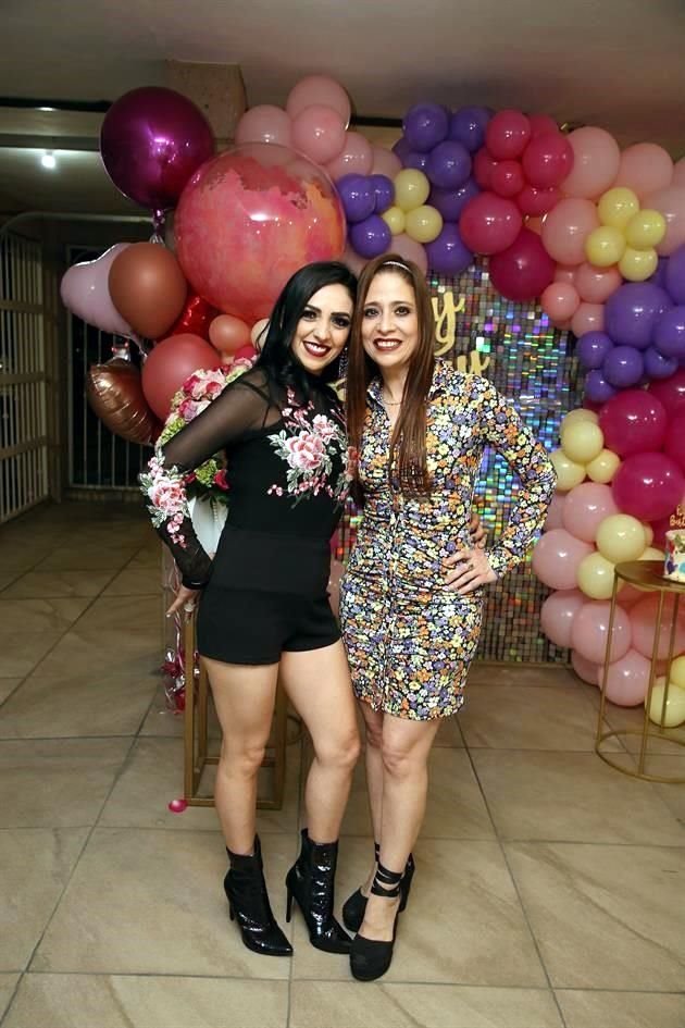 Macarena Flores y Lolis Garza