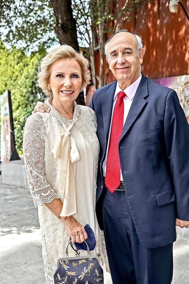 Claudia Zorrilla de Parás y Juan Manuel Parás