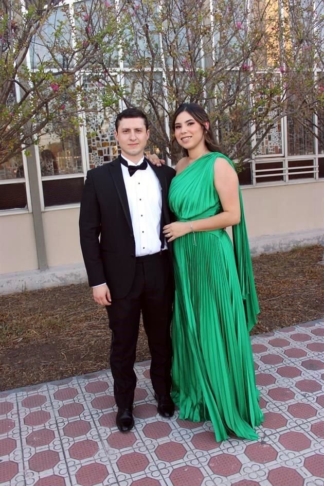 Juan Manuel Alanis y María Fernanda Cazares