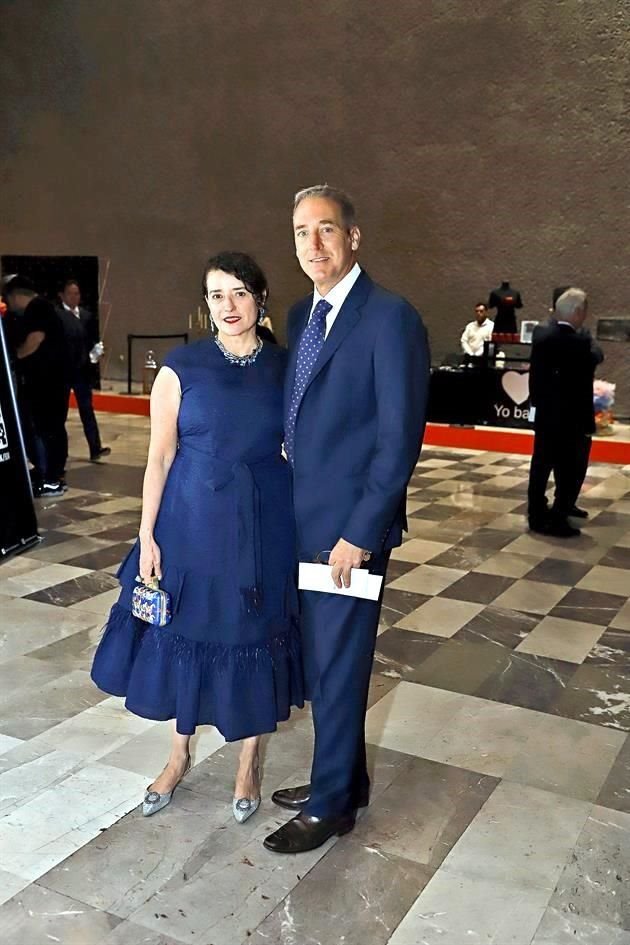 Taiyana Pimentel y Mauricio Lobeira