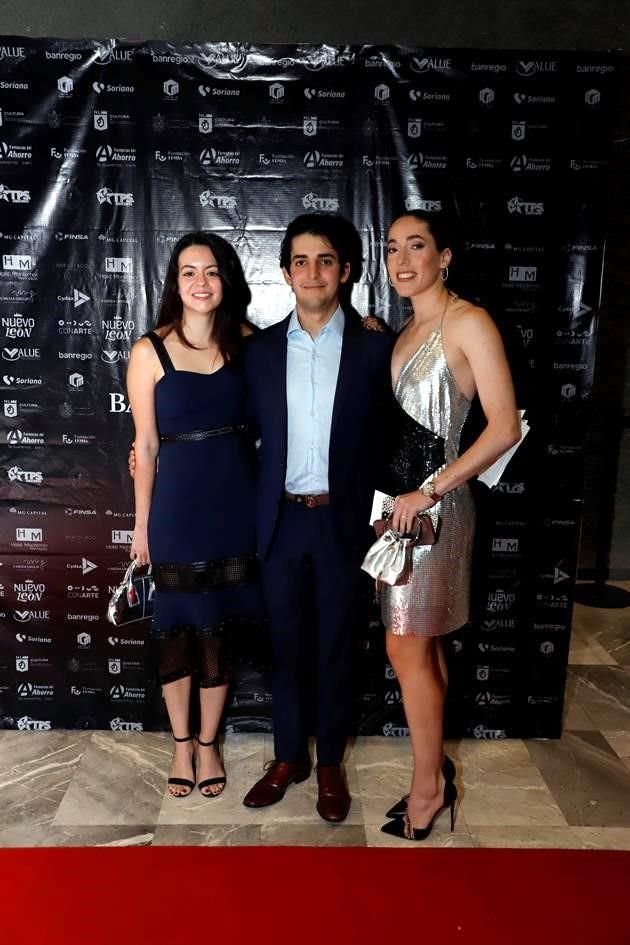 Mara Marchand, Roberto Rumbaud y Marcela Garza