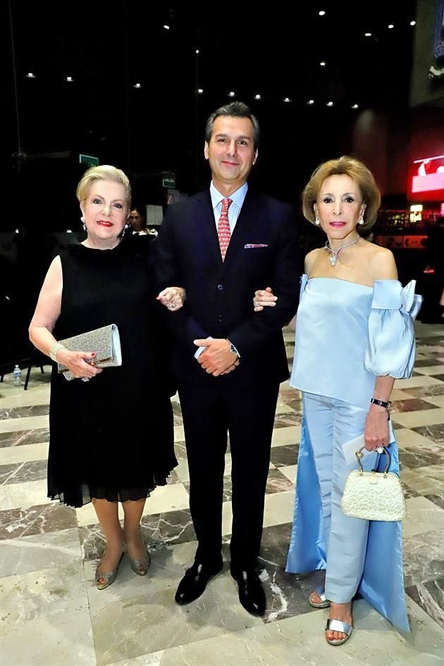 América Cortés, Antonio González Cortés y Yolanda Santos