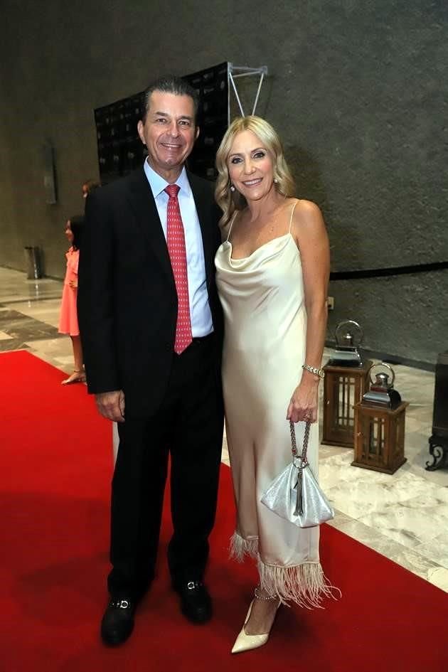 Gonzalo Lozano y Dora Pérez de Lozano