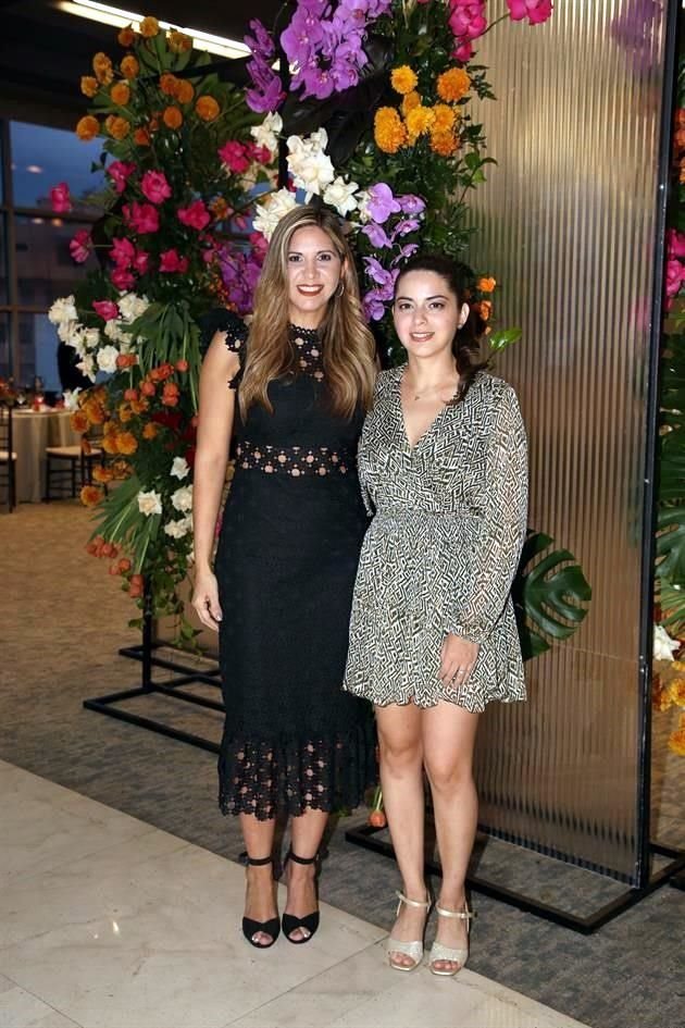 Yuri Martínez y Marifer Salinas