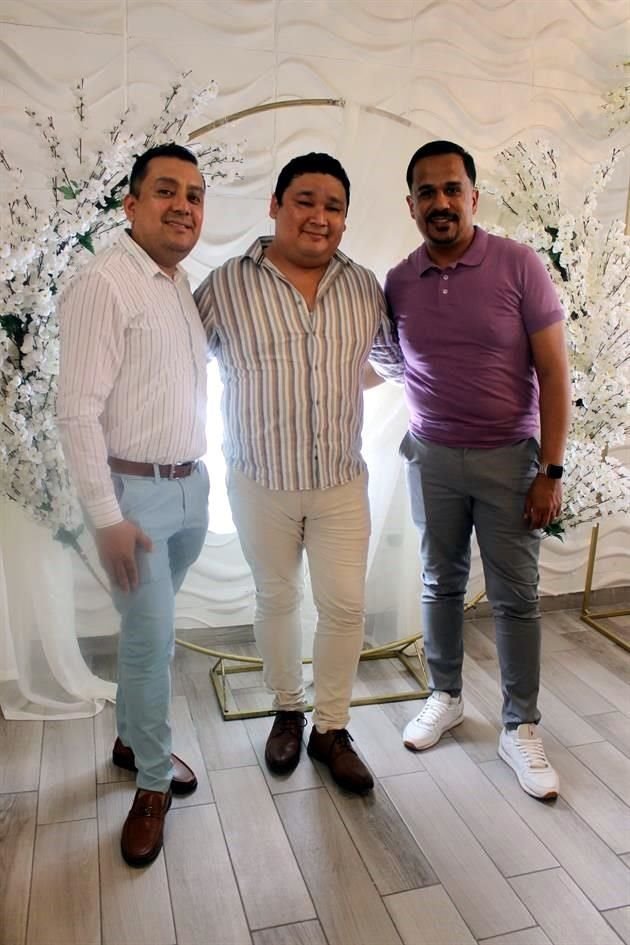 Nabu Galán, Mauricio Tegueros y Edgar Nava