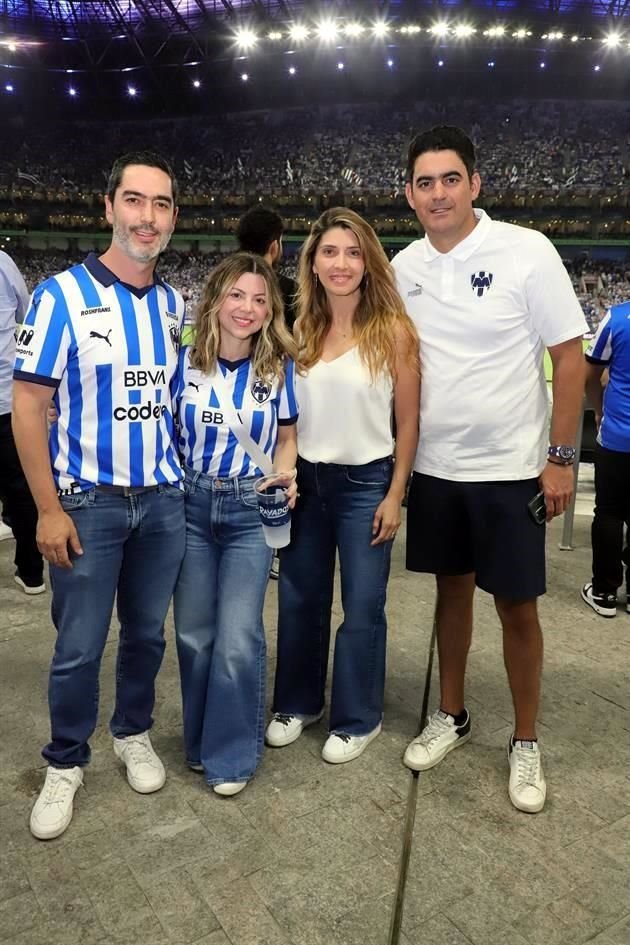 Manuel Álvarez, Joyce Katimi, Katia Matar y José Álvarez Tostado