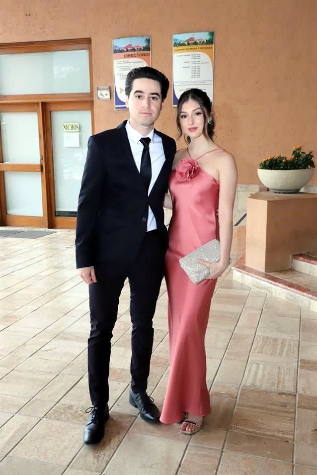 Patricio Garza y Viviana de la Garza