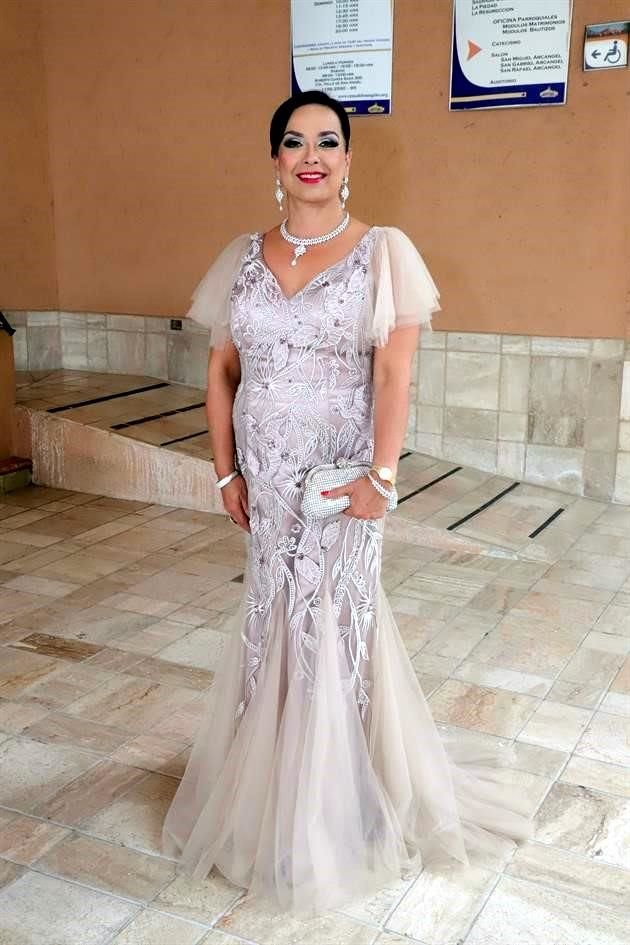 Mireya Montemayor de Pérez Salinas