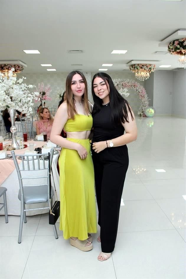 Valeria López y Paulina Ramírez