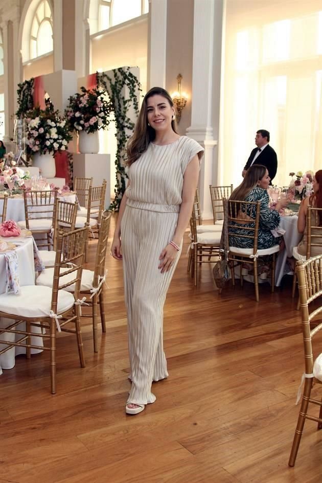 Marla Martínez de Navejar