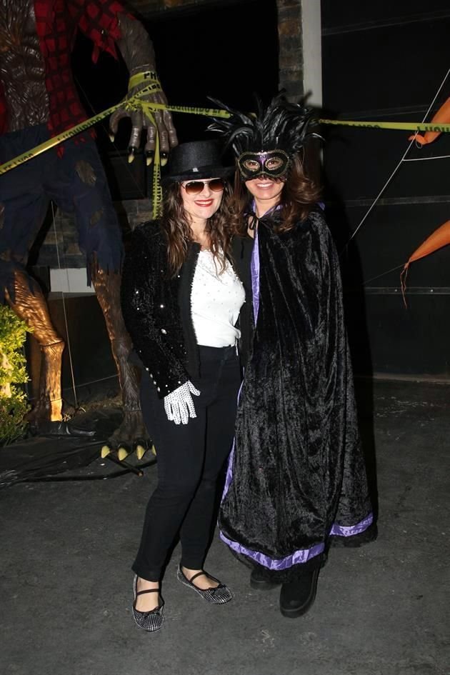 Nora Garza de Guajardo, Gladys Rueda de González