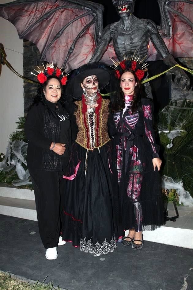 Sandra Flores, Ana Bertha Silva de Hernández, Ale Gamboa,