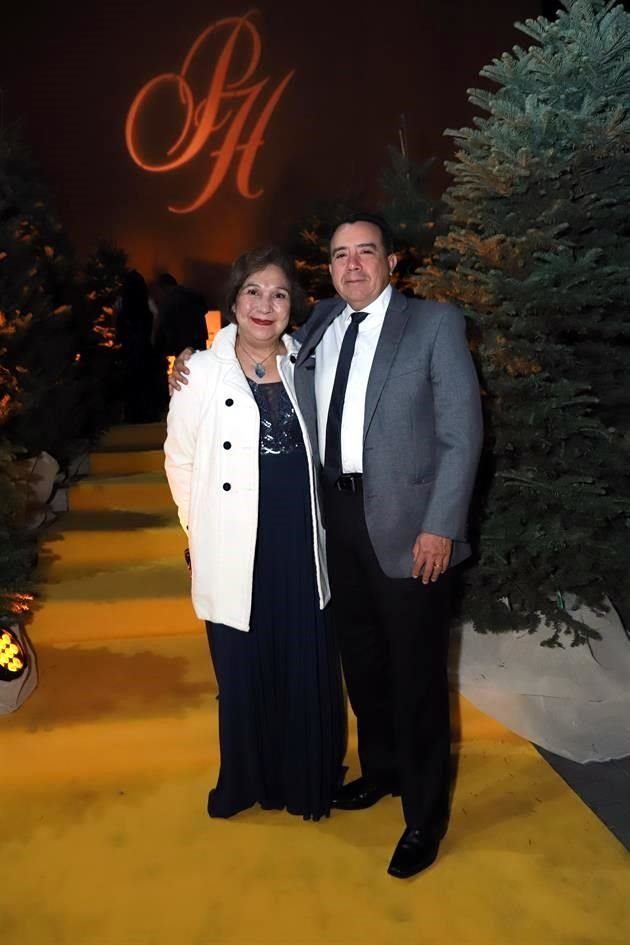 Graciela Nava y Samuel Núñez