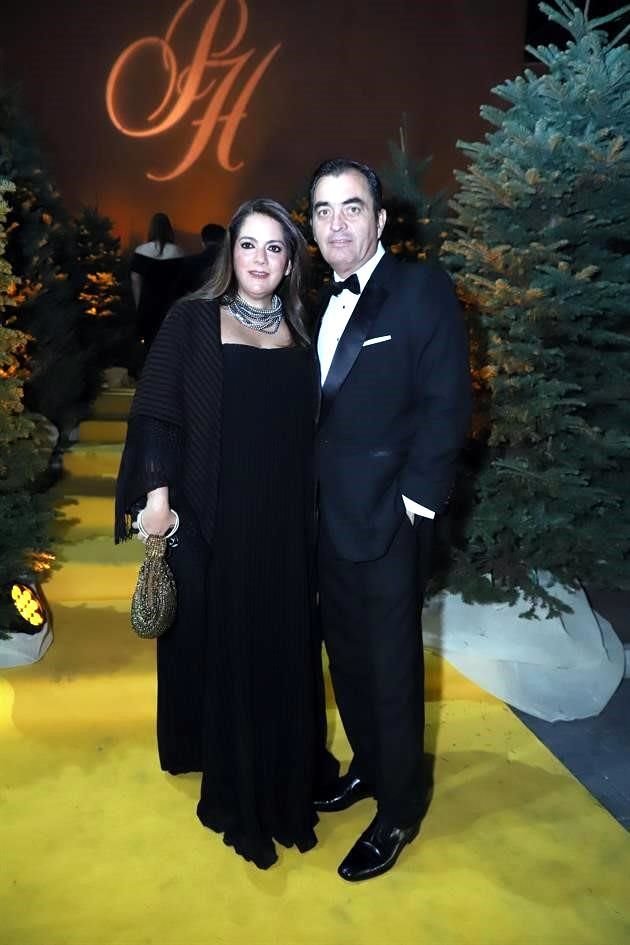 Ana Viesca de Garza y Jorge Garza