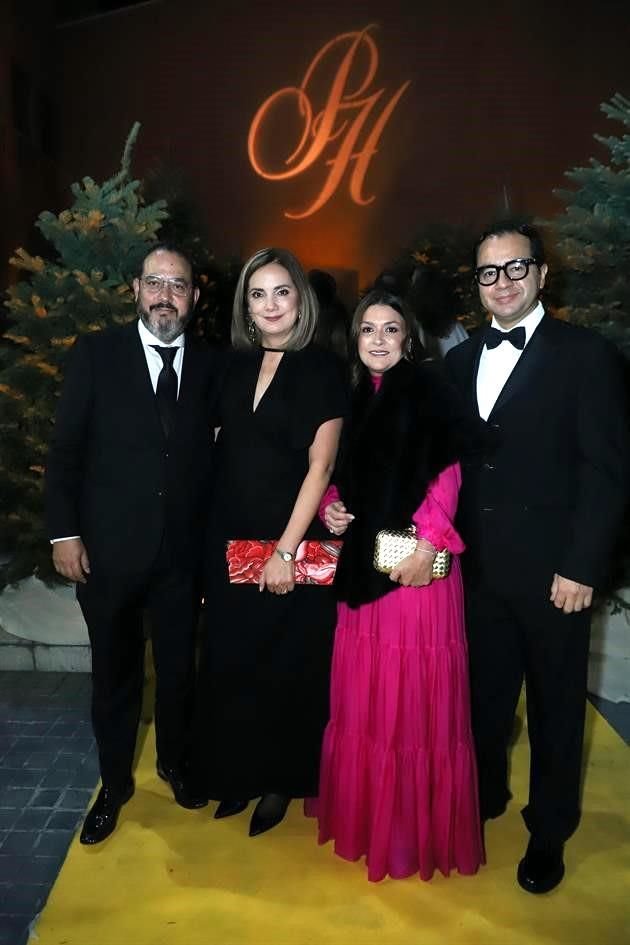 Salvador Miranda, Paola Terrazas, Luz del Carmen Silveyra e Ismael Gámez