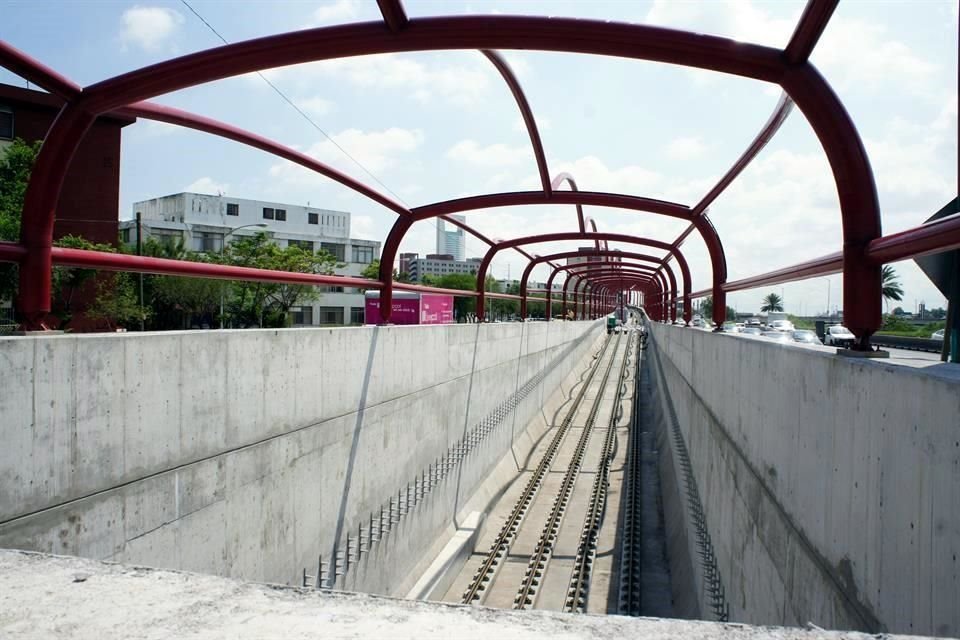 El Estado prev que con 150 millones de pesos puede adjudicar las obras en las estaciones de la Lnea 3 del Metro.