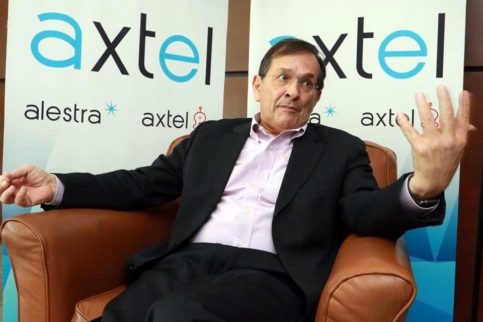 Rolando Zubirán Shetler, director general de Axtel.