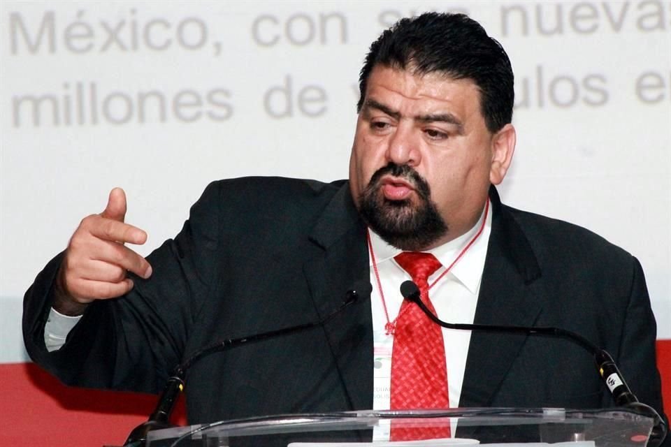 Eduardo Solís, presidente de la Asociación Mexicana de la Industria Automotriz (AMIA).
