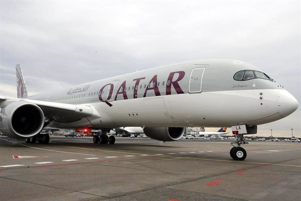 Los aviadores junior de Qatar Airways se enfrentan a reducciones de 15 por ciento.