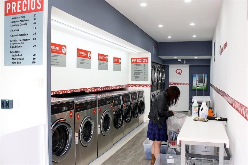 Unos 135 mil pequeos negocios en la Ciudad de Mxico, entre ellos lavanderas, cerrarn por cadas en sus ventas ante la falta de clientes y de condiciones para atenderlos.