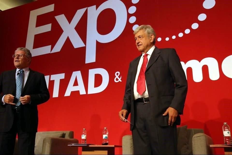 Tras reunión con empresarios, López Obrador acudió a la Expo Antad en Guadalajara.