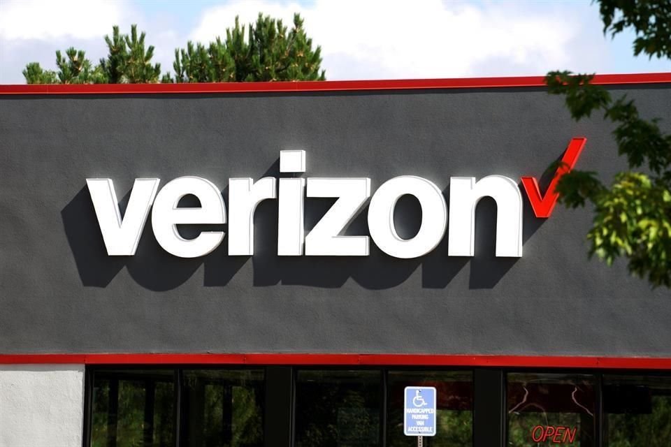 Verizon pagará 6.25 mil millones de dólares por Tracfone Wireless.