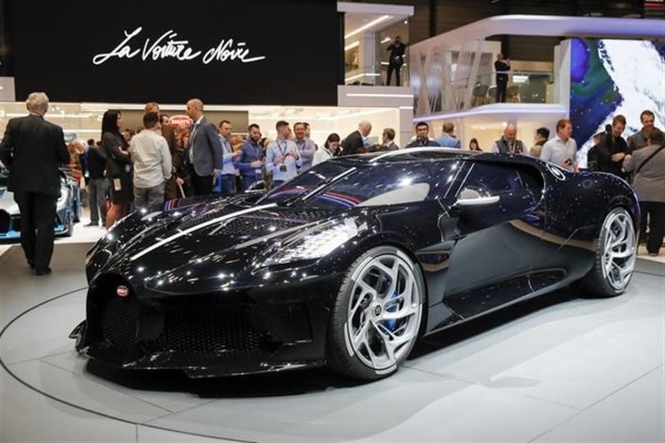 The Bugatti Automobiles SAS La Voiture Noire ultra luxury automobile sits on display on the opening day of the 89th Geneva International Motor Show in Geneva. Photographer: Stefan Wermuth/Bloomberg