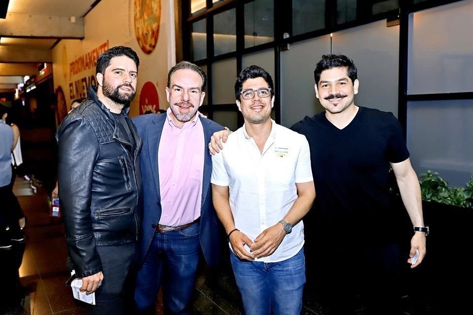 Carlos Algara, Horacio Castelo, Payo Larrañaga y Alejandro Martínez