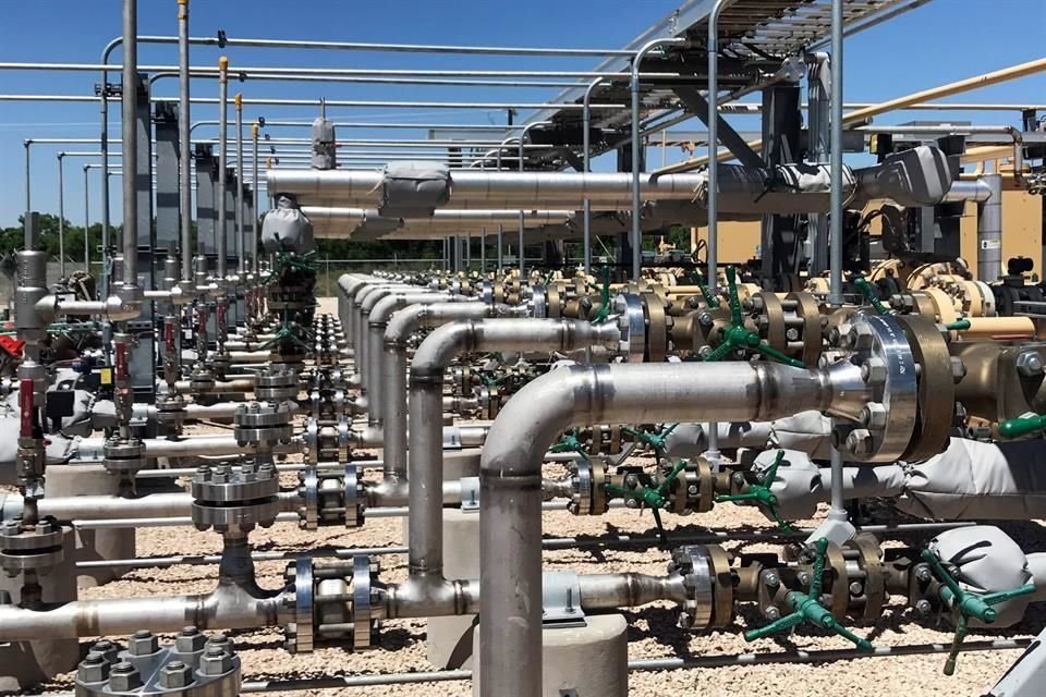 El nuevo gobierno ha pedido a las empresas que ganaron bloques en las rondas de licitación que inviertan y produzcan petróleo más rápido.