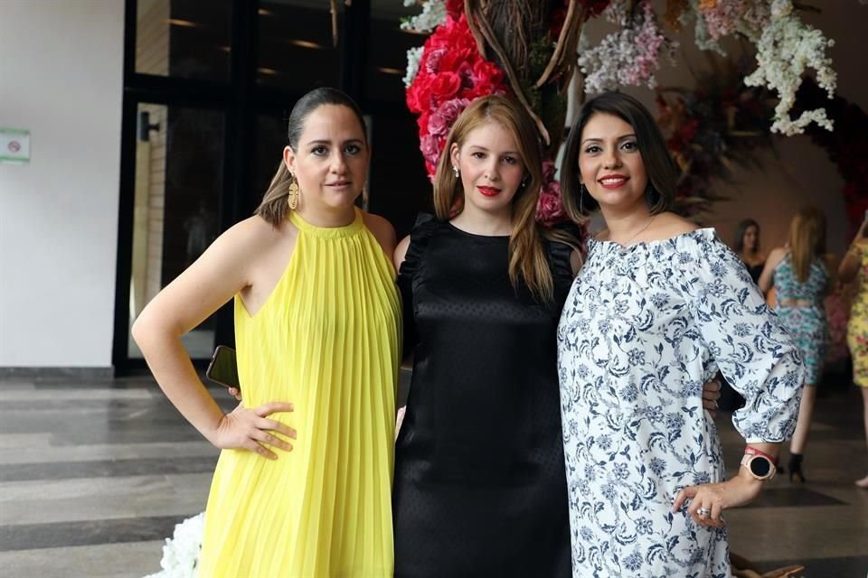 Paola de la Garma, Angela Garza y Marialma Ponce