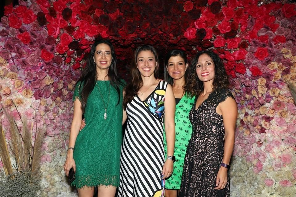 Nancy García, Lizzy Martínez, Marijose Barraza y Verónica Moreno