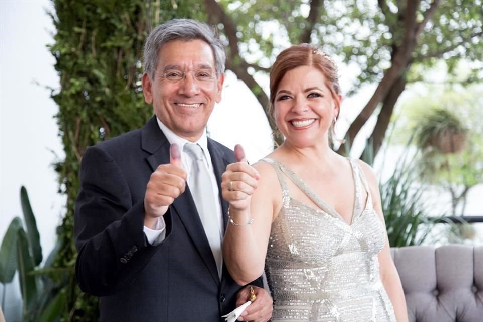 Mónica Villarreal preparó los bocadillos para su boda civil con Raúl Franco