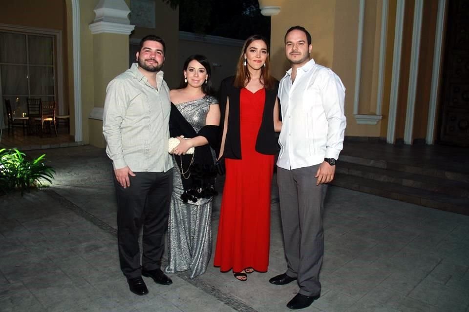 Gabriel Urrutia, Alejandra Sánchez, Liliana Valenzuela y Diego Marín