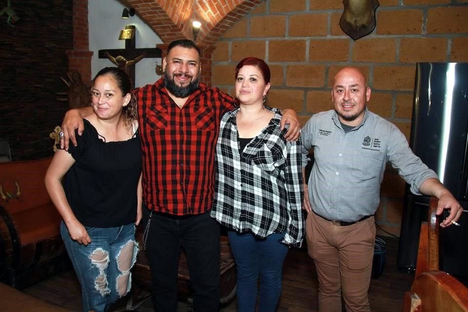 Rosario Rodríguez, Fernando York, Mónica Villarreal y Héctor Reyna