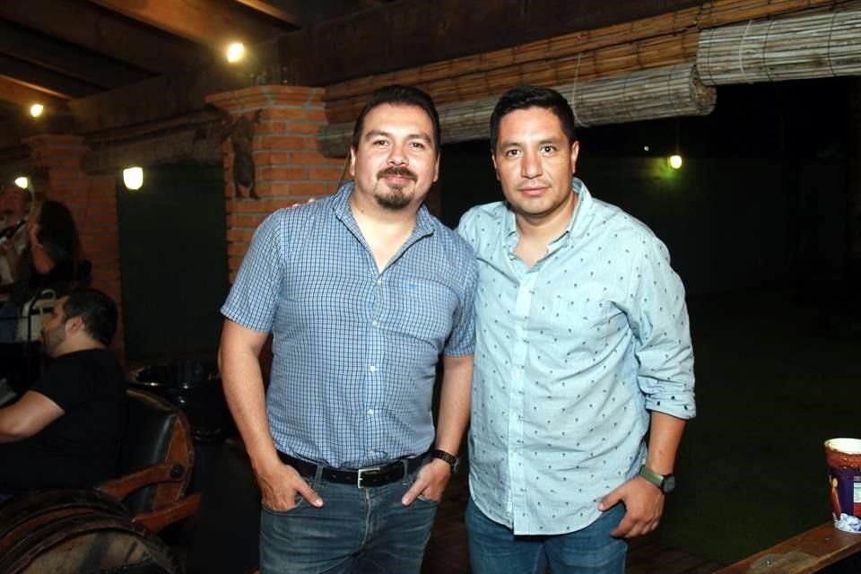 Orlando Guerra y Carlos Reyna