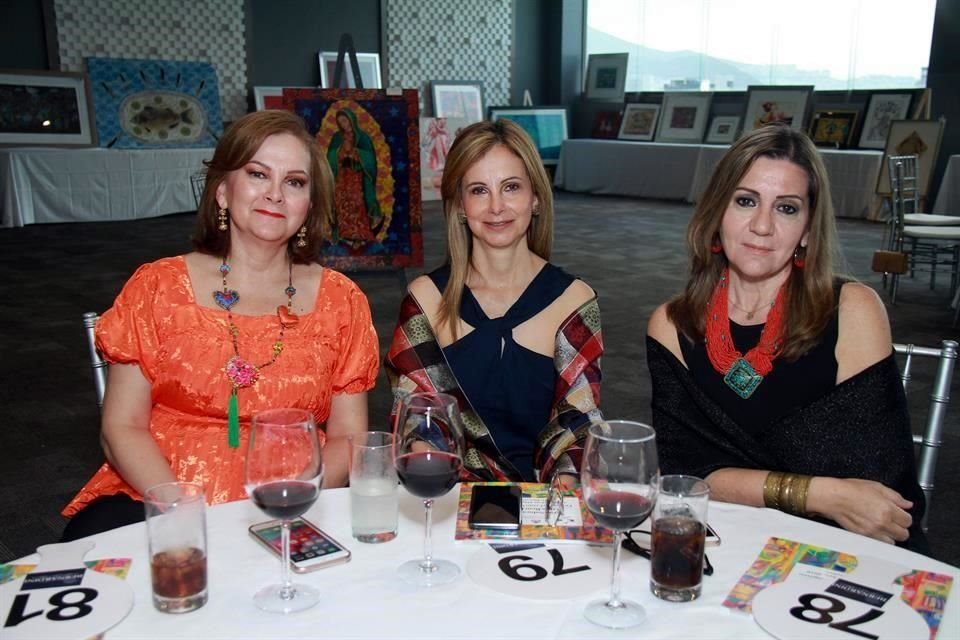 Romelia Elizondo, Rosy Elizondo y Myrthala Treviño