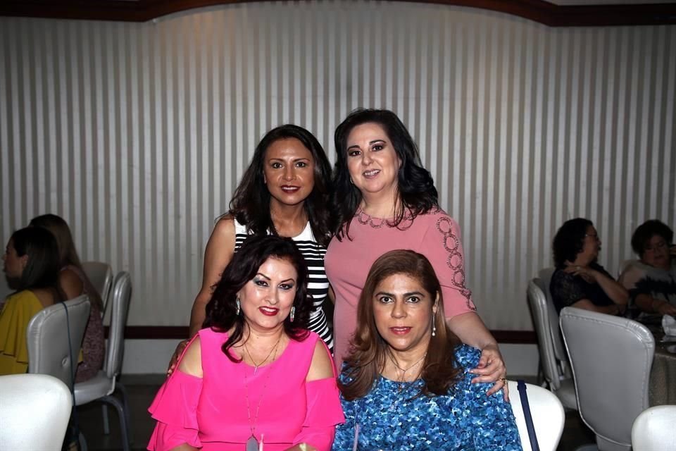 Rosa Ana Guerrero de Moya, Laura Flores González, Patricia Villarreal de Mortera y Yolanda de Cano