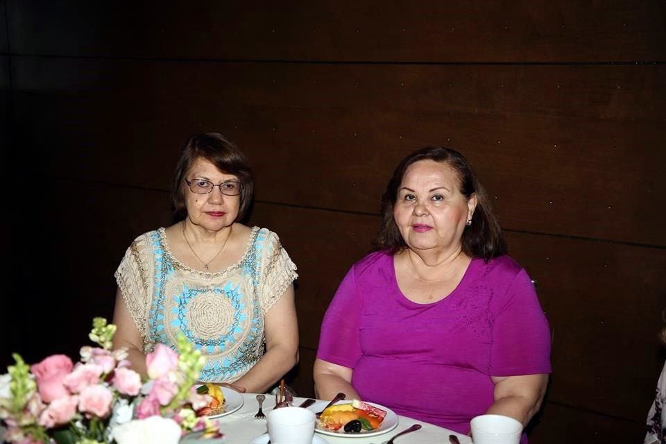 Elisa González y Nora Figueroa